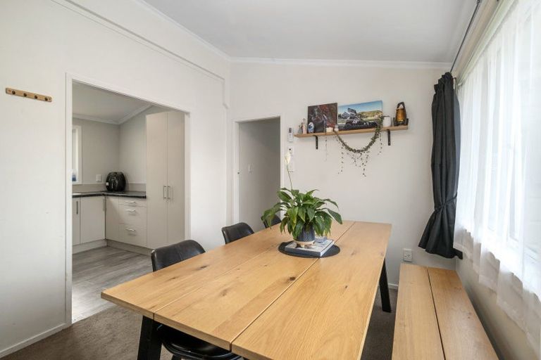 Photo of property in 74 Barnard Road, Fairy Springs, Rotorua, 3015