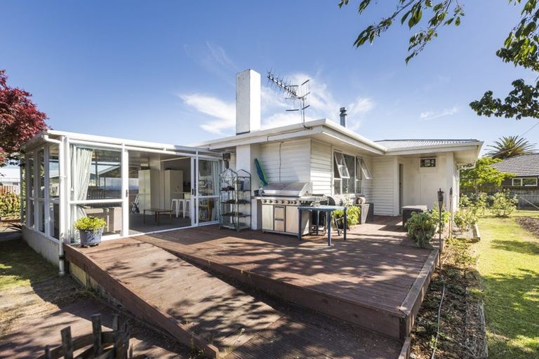 Photo of property in 9 Fox Place, Cloverlea, Palmerston North, 4412