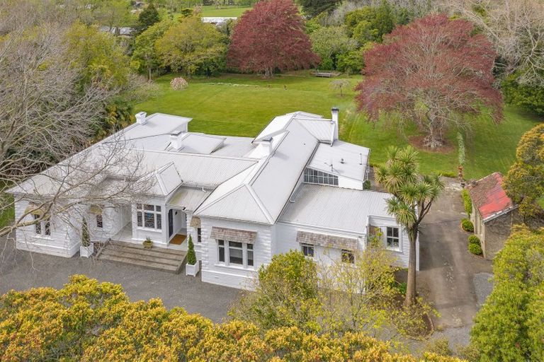 Photo of property in Wairoma, 537 Wellington Road, Marton, 4710