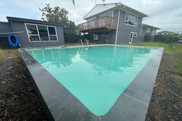 Photo of property in 131 Beach Road, Pahurehure, Papakura, 2113