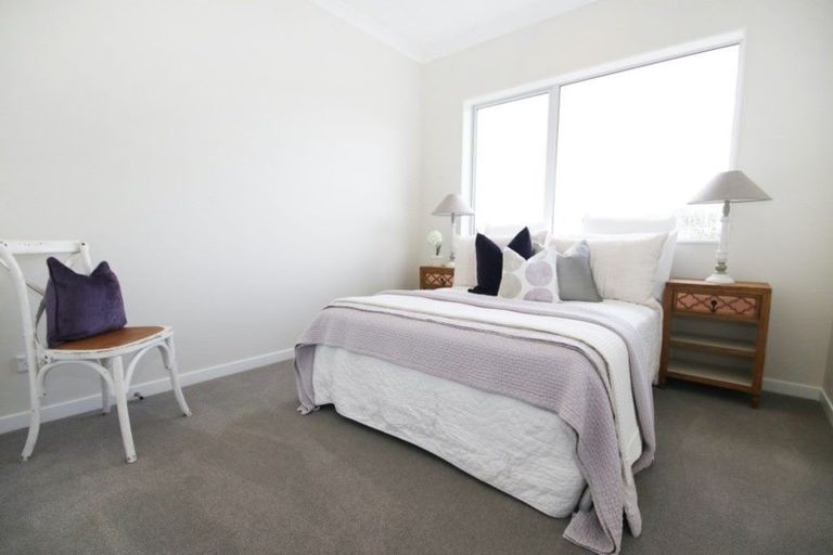 Photo of property in 100 Ormonde Drive, Silverdale, 0932