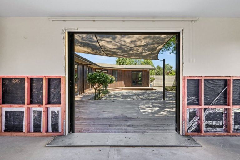 Photo of property in 16 Nicholl Road, Twyford, Hastings, 4175