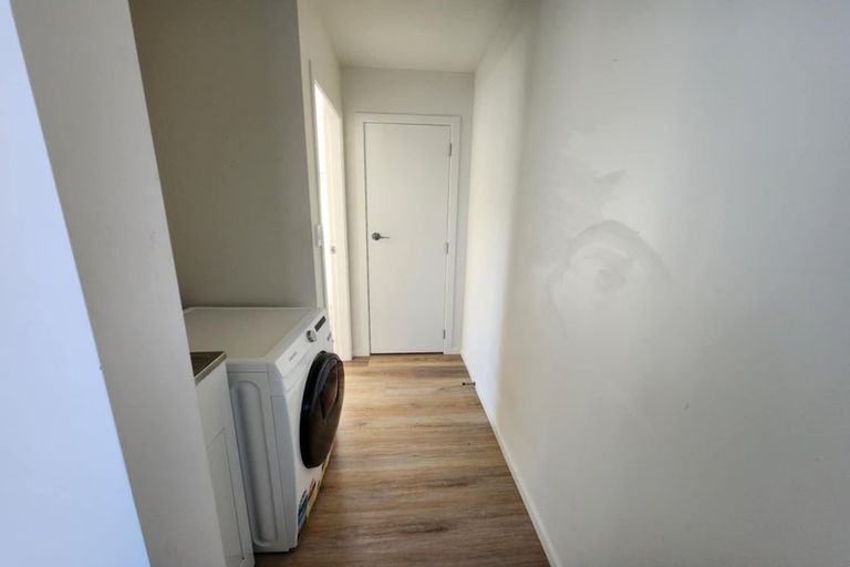 Photo of property in 7 Mcgrath Way, Taita, Lower Hutt, 5011