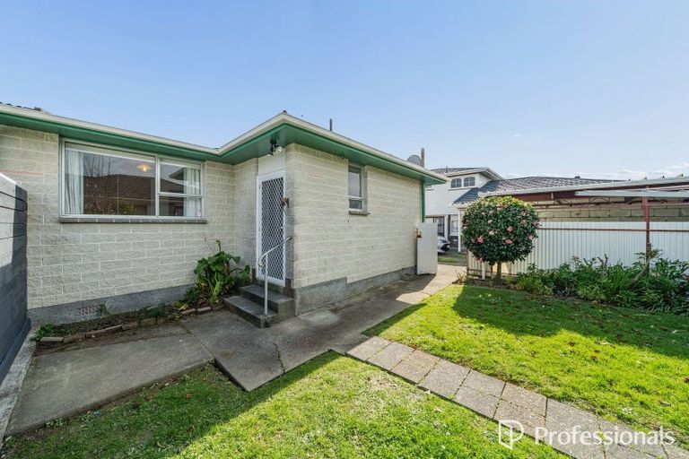 Photo of property in 12 Chesney Street, Avalon, Lower Hutt, 5011