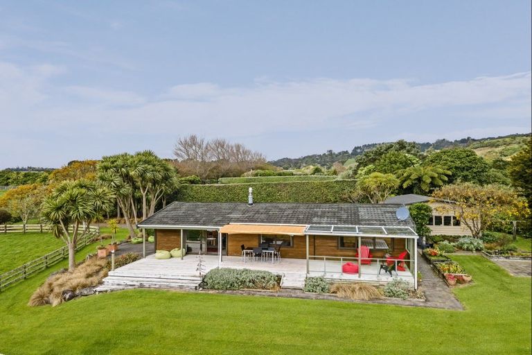 Photo of property in 52 Surrey Hill Road, Kaitake, New Plymouth, 4374