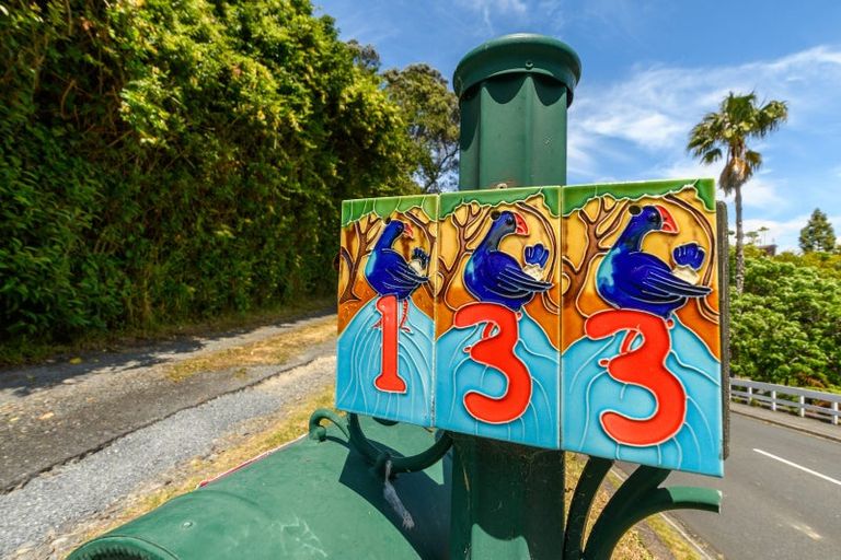 Photo of property in 133 Hinewa Road, Otumoetai, Tauranga, 3110