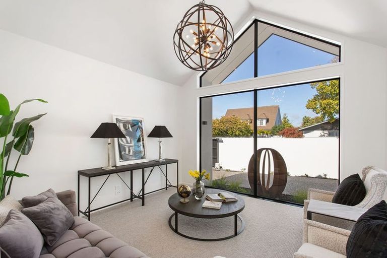 Photo of property in 85 Glandovey Road, Fendalton, Christchurch, 8052