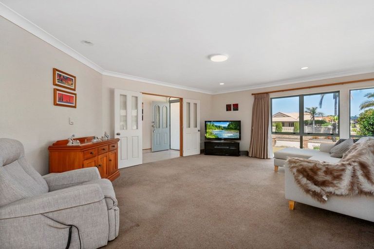 Photo of property in 63 Santa Monica Drive, Papamoa Beach, Papamoa, 3118