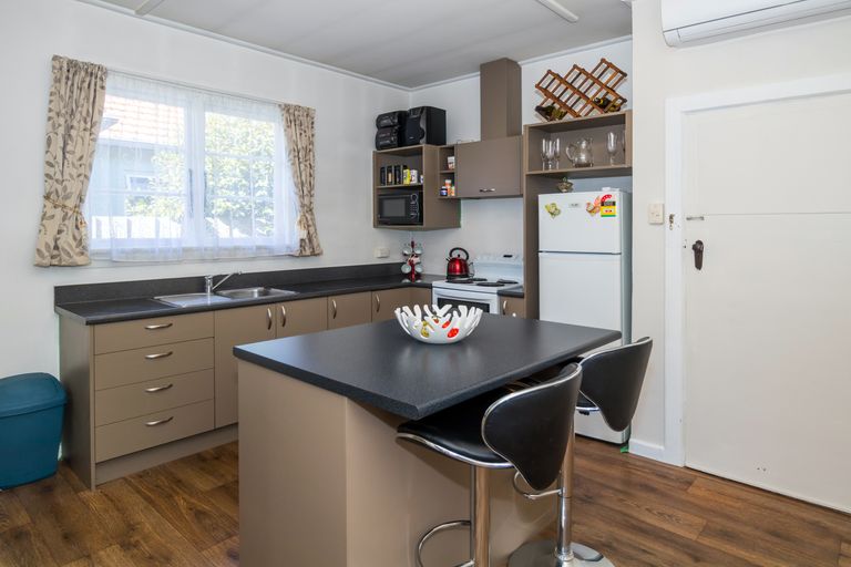 Photo of property in 10 Otipua Road, Kensington, Timaru, 7910