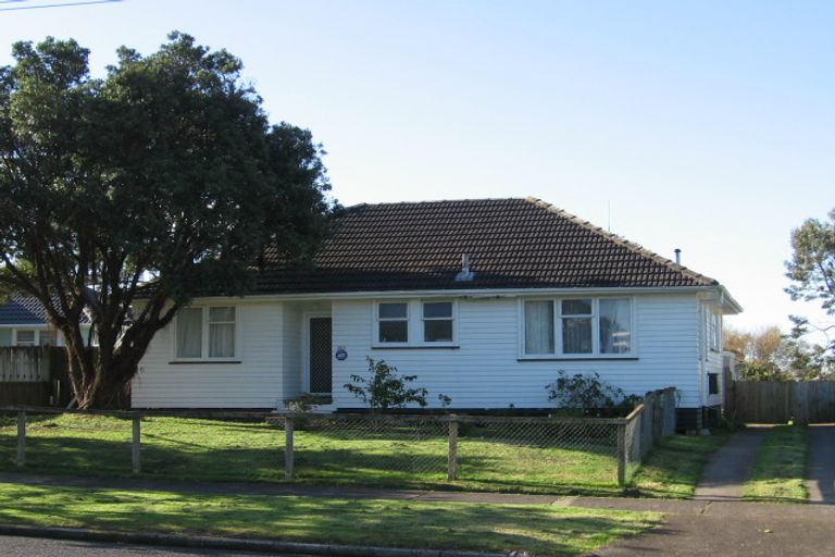 Photo of property in 202 Bairds Road, Otara, Auckland, 2023