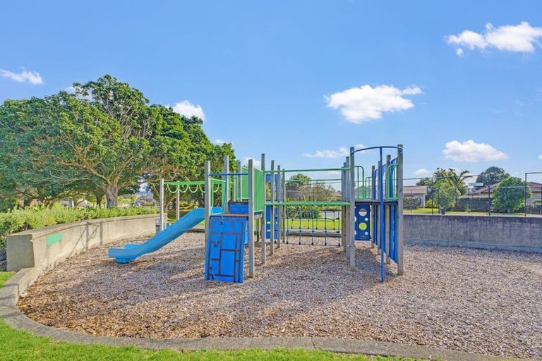 Photo of property in 364 One Tree Point Road, One Tree Point, 0118