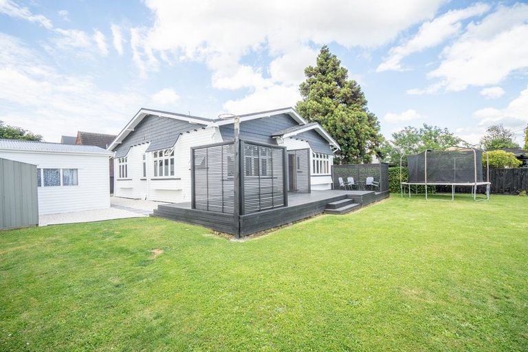 Photo of property in 201 Fitzherbert Avenue, West End, Palmerston North, 4410
