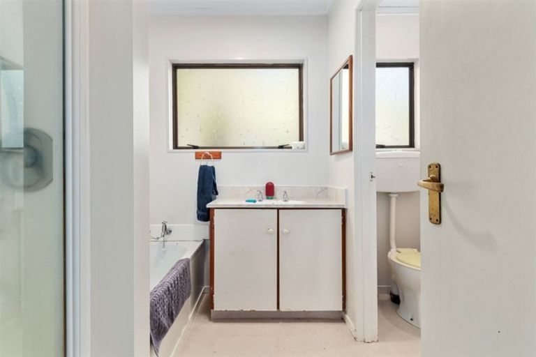 Photo of property in 34 Westwood Street, Bellevue, Tauranga, 3110