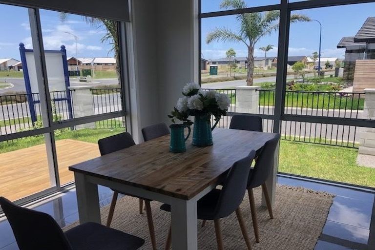 Photo of property in 72a The Boulevard, Papamoa Beach, Papamoa, 3118