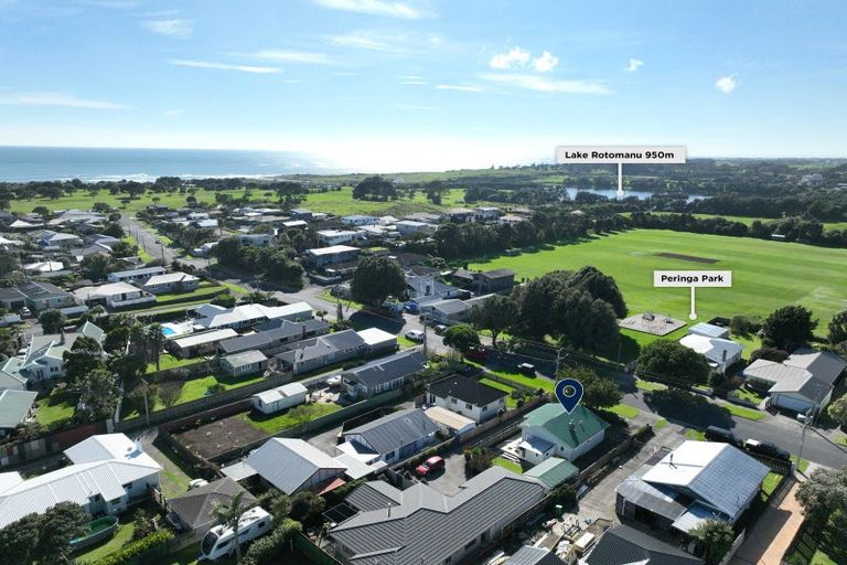 Photo of property in 44 Fitzroy Road, Fitzroy, New Plymouth, 4312