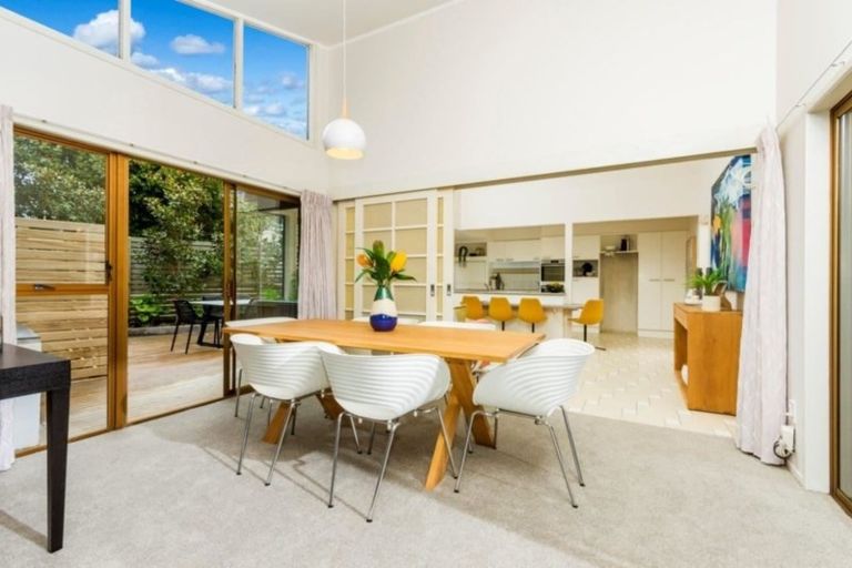 Photo of property in 30 Galaxy Drive, Mairangi Bay, Auckland, 0630