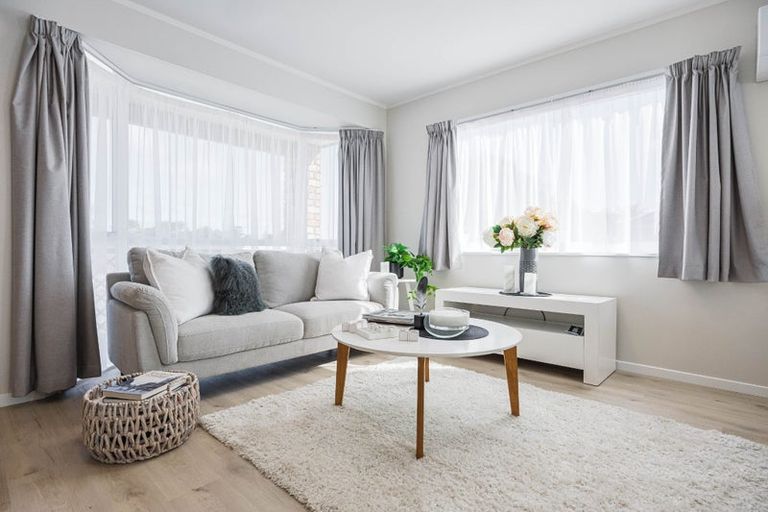 Photo of property in 4/73 Vintage Drive, Henderson, Auckland, 0612