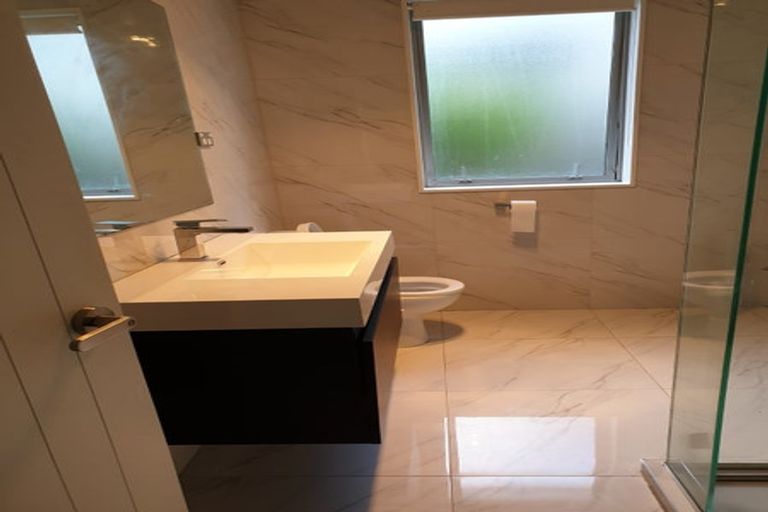 Photo of property in 218b Metcalfe Road, Ranui, Auckland, 0612