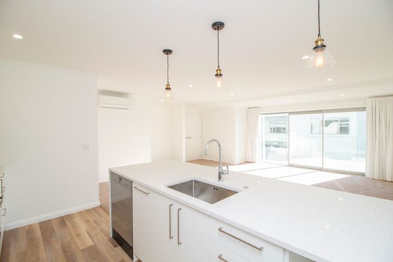 Photo of property in 3 Lucern Lane, Petone, Lower Hutt, 5012