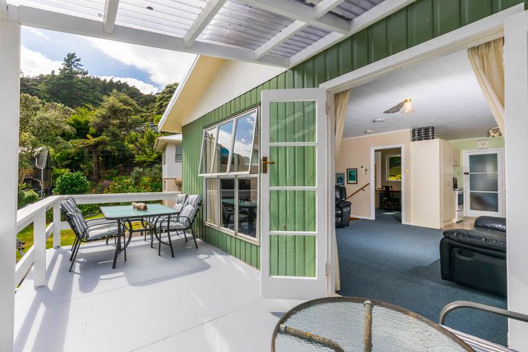 Photo of property in 49 Foster Avenue, Huia, Auckland, 0604