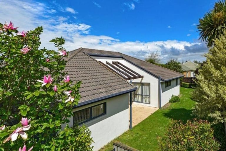 Photo of property in 8 Edmund Storr Road, Halswell, Christchurch, 8025
