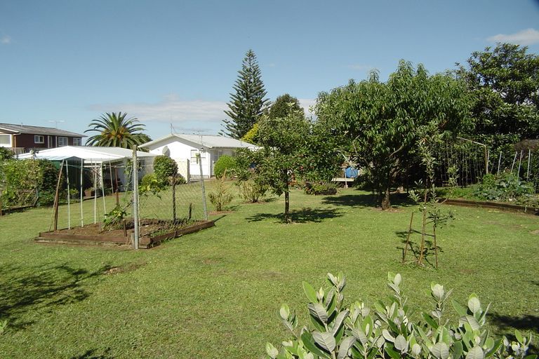 Photo of property in 96 Rangitane Loop Road, Kerikeri, 0294
