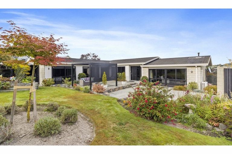Photo of property in 24 Glenview Terrace, Highfield, Timaru, 7910
