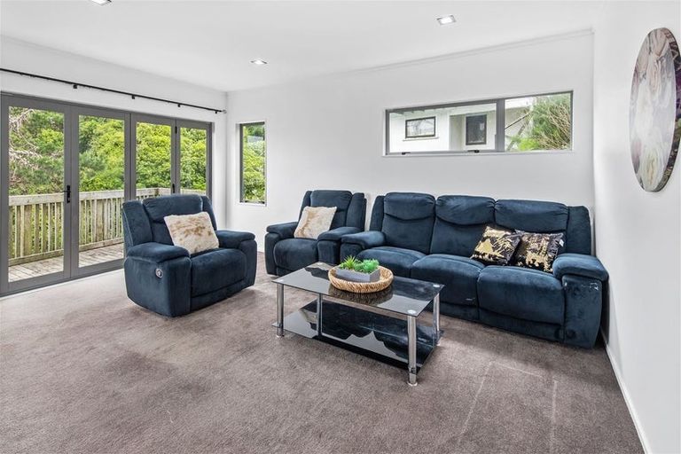 Photo of property in 51a Ohariu Road, Johnsonville, Wellington, 6037