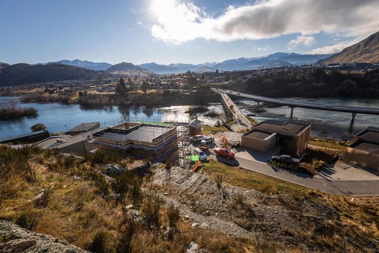 Photo of property in 12 Old Homestead Place, Kawarau Falls, Queenstown, 9300