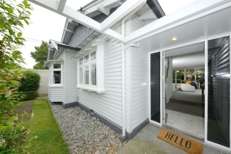 Photo of property in 11 Stenness Avenue, Somerfield, Christchurch, 8024