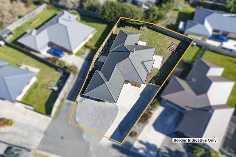 Photo of property in 144d High Street, Oxford, 7430