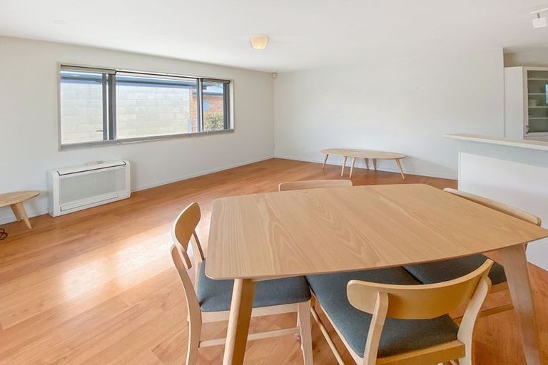 Photo of property in 4/85 Yaldhurst Road, Sockburn, Christchurch, 8042