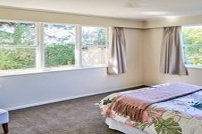 Photo of property in 22 Angell Street, Johnsonville, Wellington, 6037