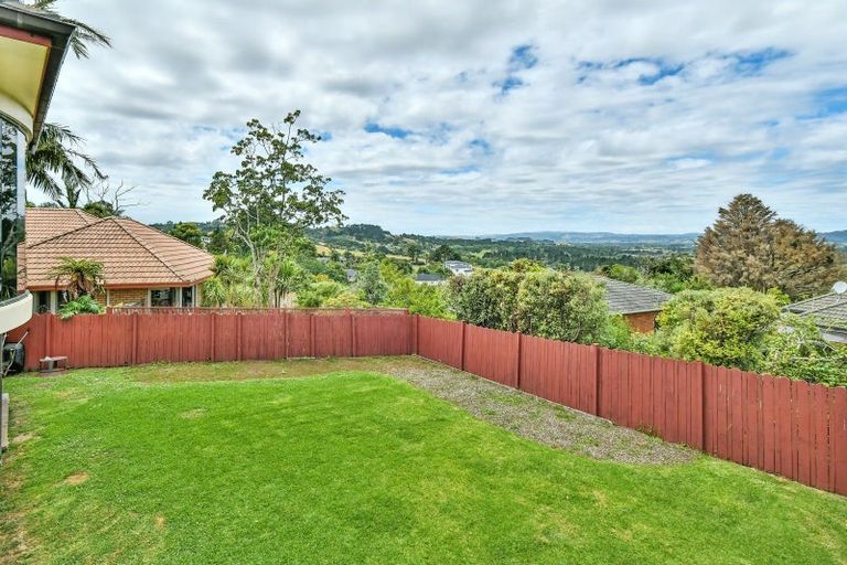 Photo of property in 223 Hill Road, The Gardens, Auckland, 2105