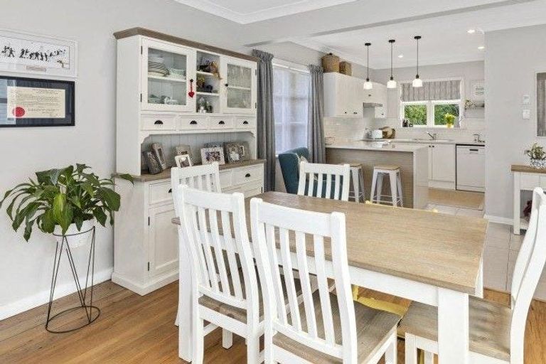 Photo of property in 99 Normandale Road, Normandale, Lower Hutt, 5010