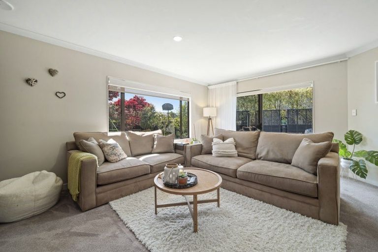 Photo of property in 2 Birchwood Lane, Hilltop, Taupo, 3330