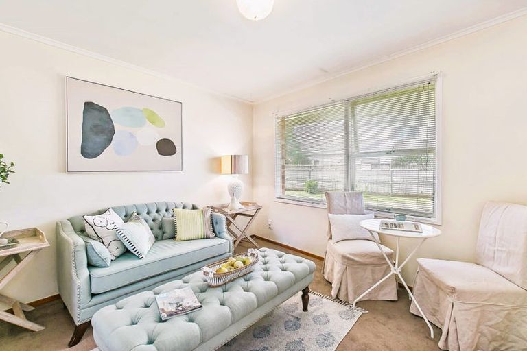 Photo of property in 15 Dawood Place, The Gardens, Auckland, 2105