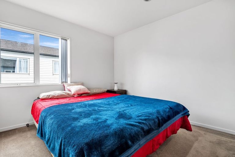 Photo of property in 33 Pickaberry Avenue, Karaka, Papakura, 2113