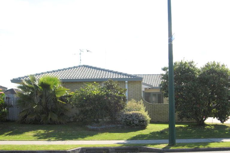 Photo of property in 137 Pacific View Road, Papamoa Beach, Papamoa, 3118