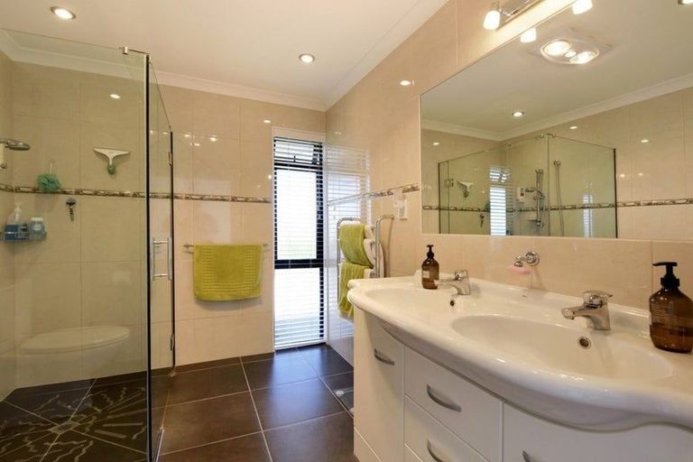 Photo of property in 18 Springlea Heights, Atawhai, Nelson, 7010