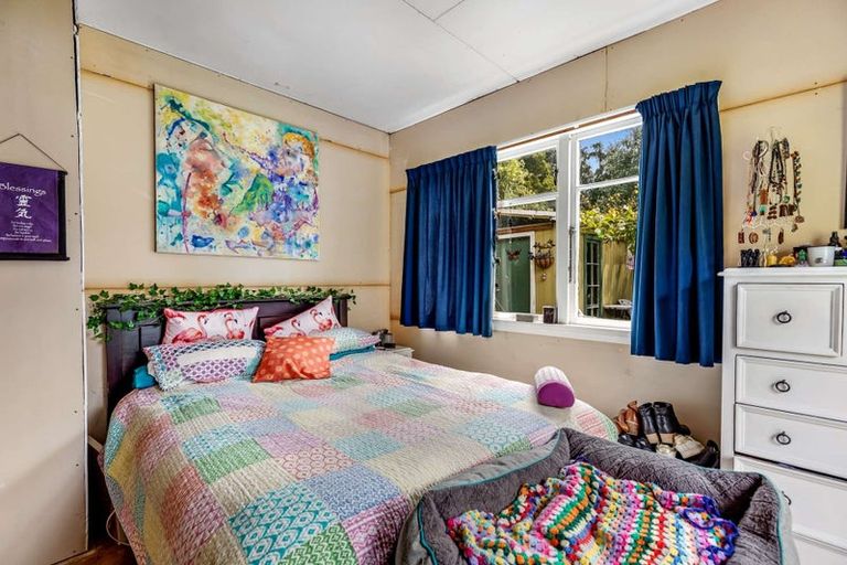 Photo of property in 16 Cole Street, Dannevirke, 4930