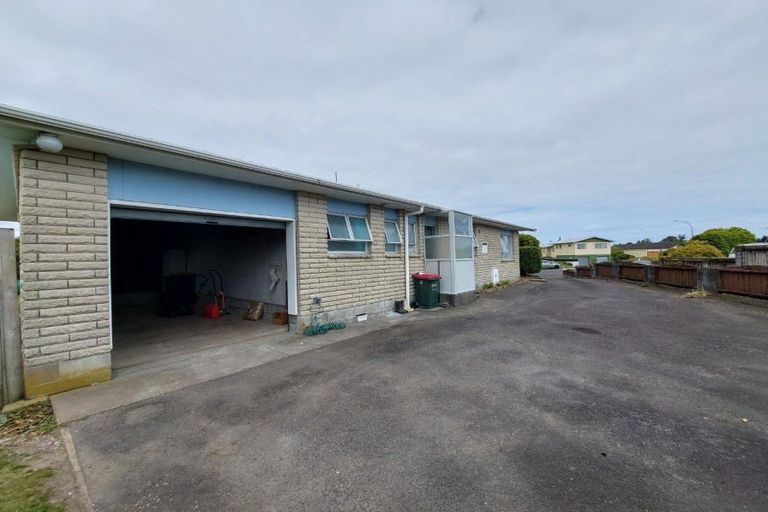 Photo of property in 7 Tawake Place, Waitara, 4320