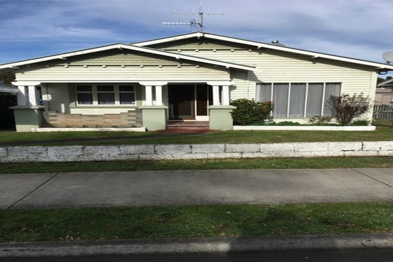 Photo of property in 45 Alma Road, Gonville, Whanganui, 4501