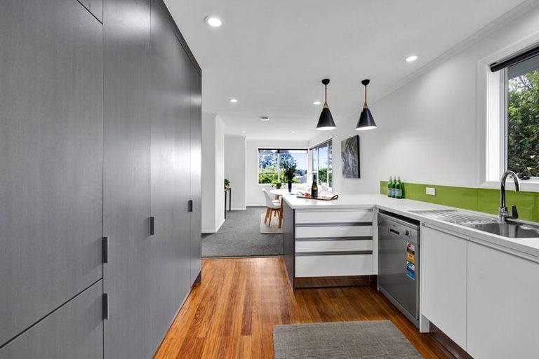 Photo of property in 3a Waimea Street, Westown, New Plymouth, 4310