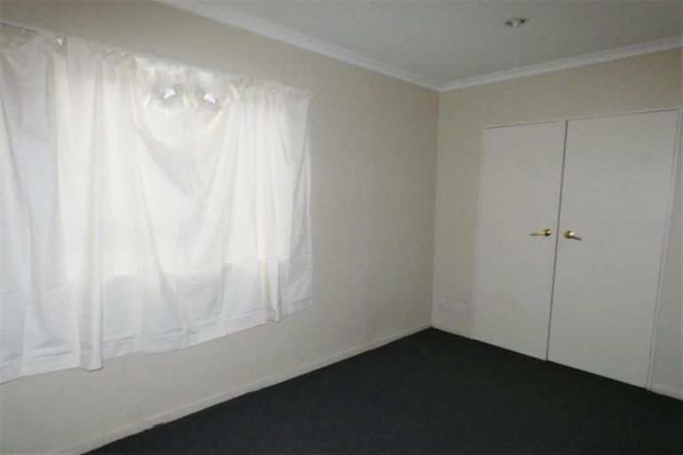 Photo of property in 19 Virgo Place, Glen Eden, Auckland, 0602