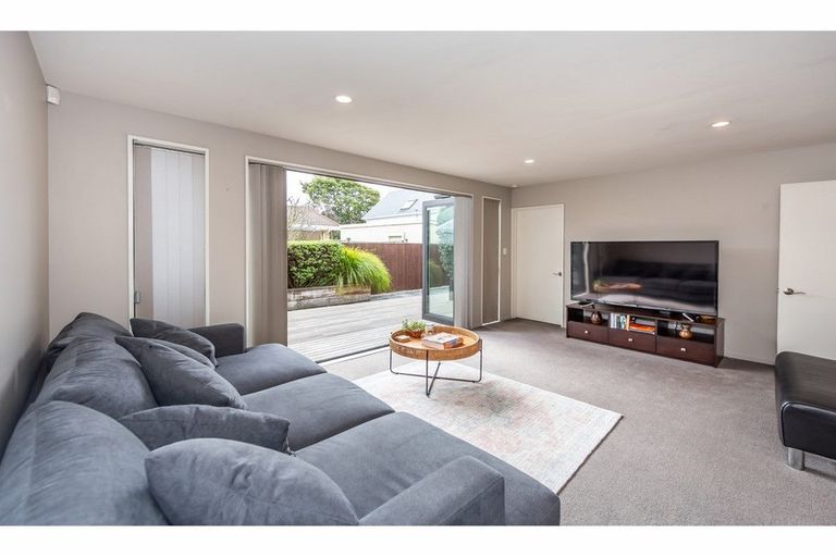 Photo of property in 174 Strickland Street, Sydenham, Christchurch, 8023