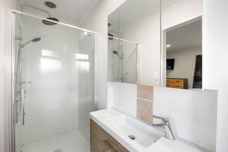 Photo of property in 61 Diomede Glade, Flagstaff, Hamilton, 3210