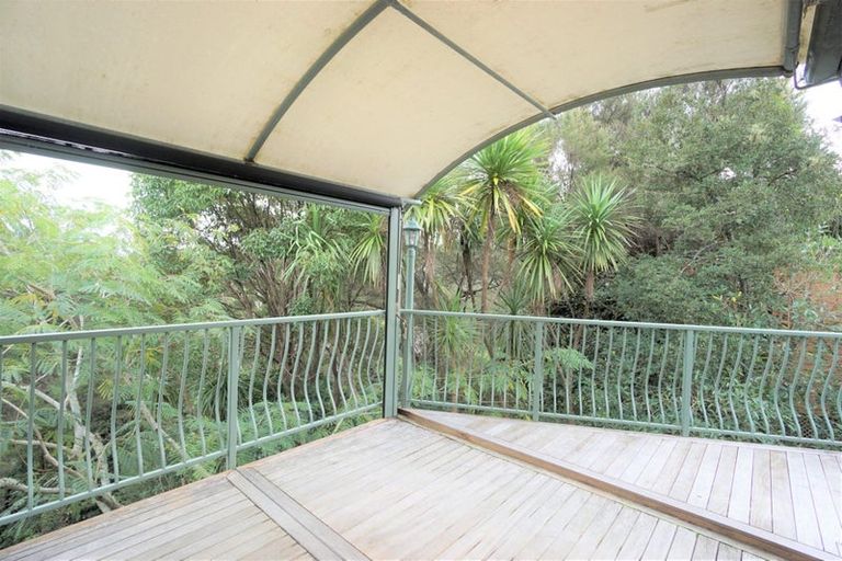 Photo of property in 2/18 Waipa Street, Birkenhead, Auckland, 0626