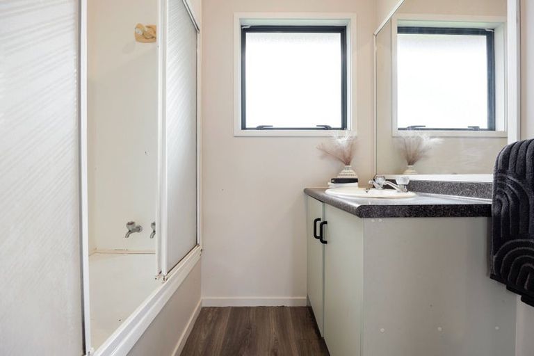 Photo of property in 43a Sheridan Street, Silverdale, Hamilton, 3216