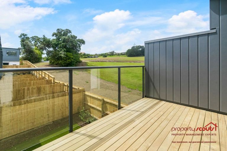 Photo of property in 6/694 Whangaparaoa Road, Stanmore Bay, Whangaparaoa, 0932